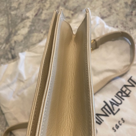 YSL Yves Saint Laurent beautiful vintage bag with gold hardware - Picture 13 of 17